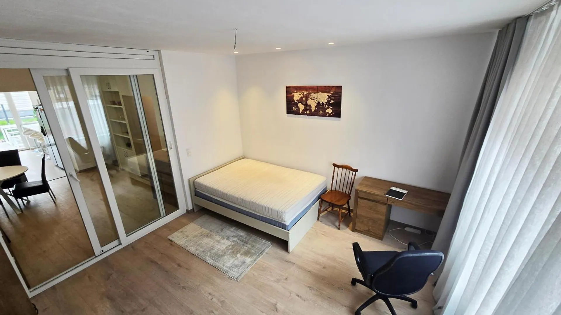 Cosy 2 Bedroom Apartment With Garden  Bruselas
