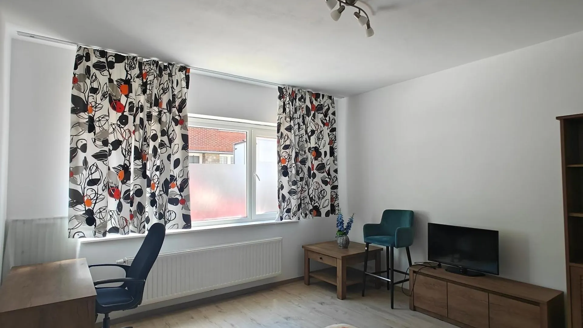 Cosy 2 Bedroom Apartment With Garden Brussels